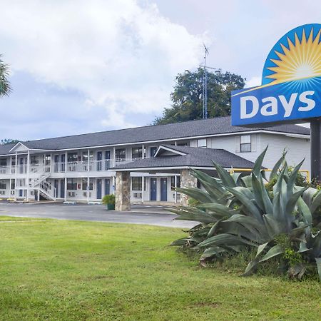 Days Inn By Wyndham Madison Extérieur photo